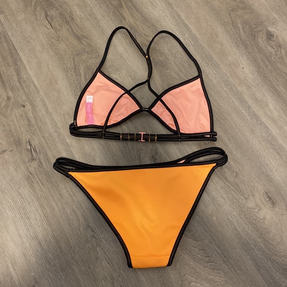 VS Bikini set - Picture 4 of 7